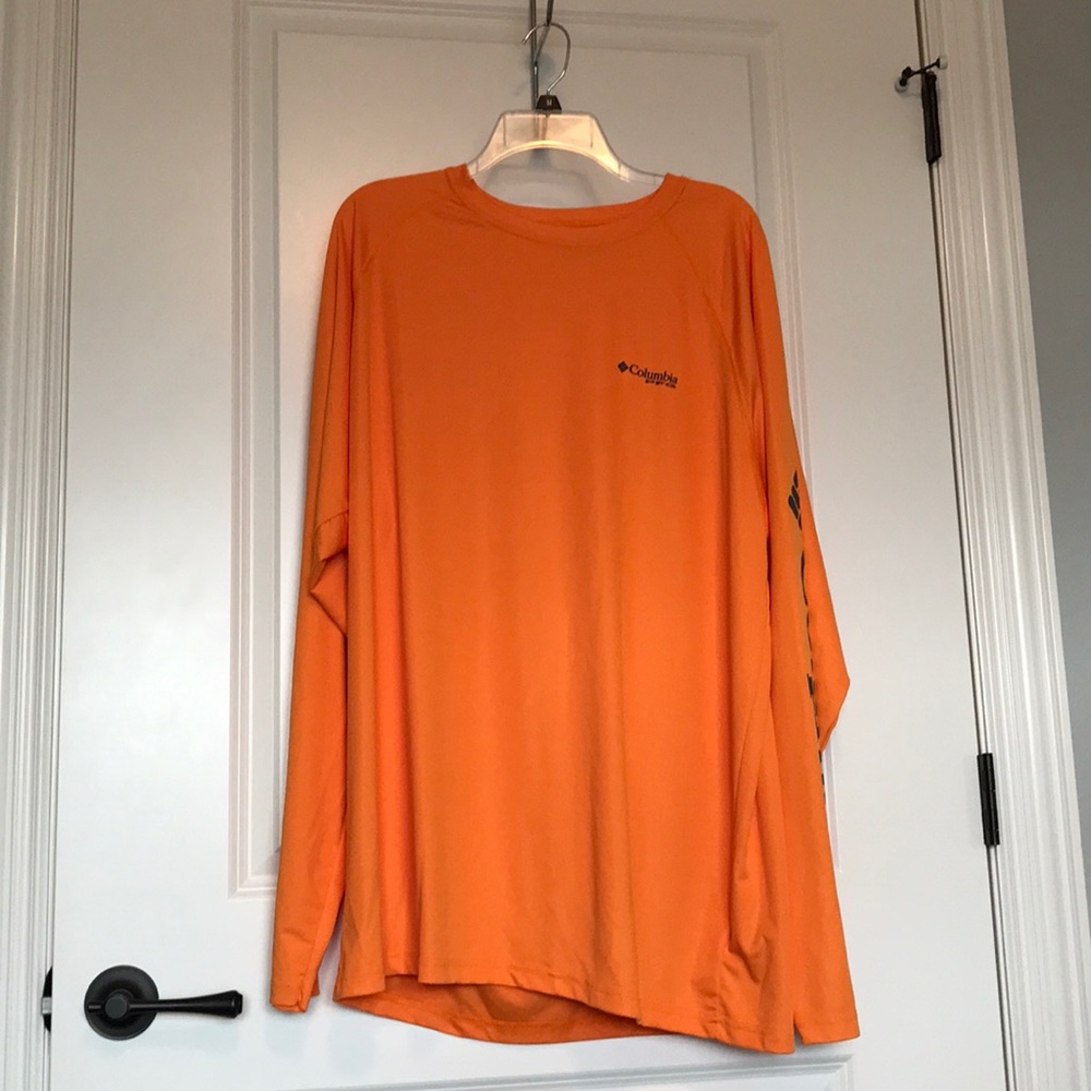 Performance fishing gear (PFG) Columbia shirt